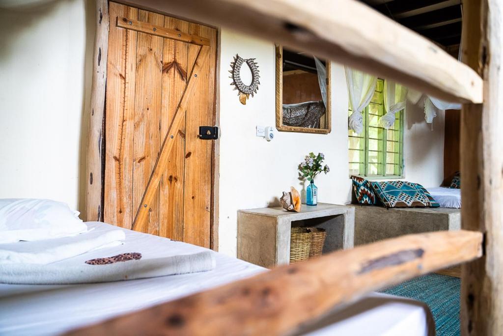 Mawingu Lodge Кизимкази Экстерьер фото