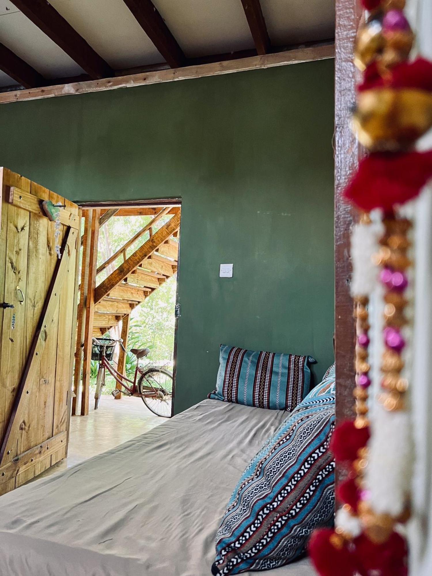 Mawingu Lodge Кизимкази Экстерьер фото