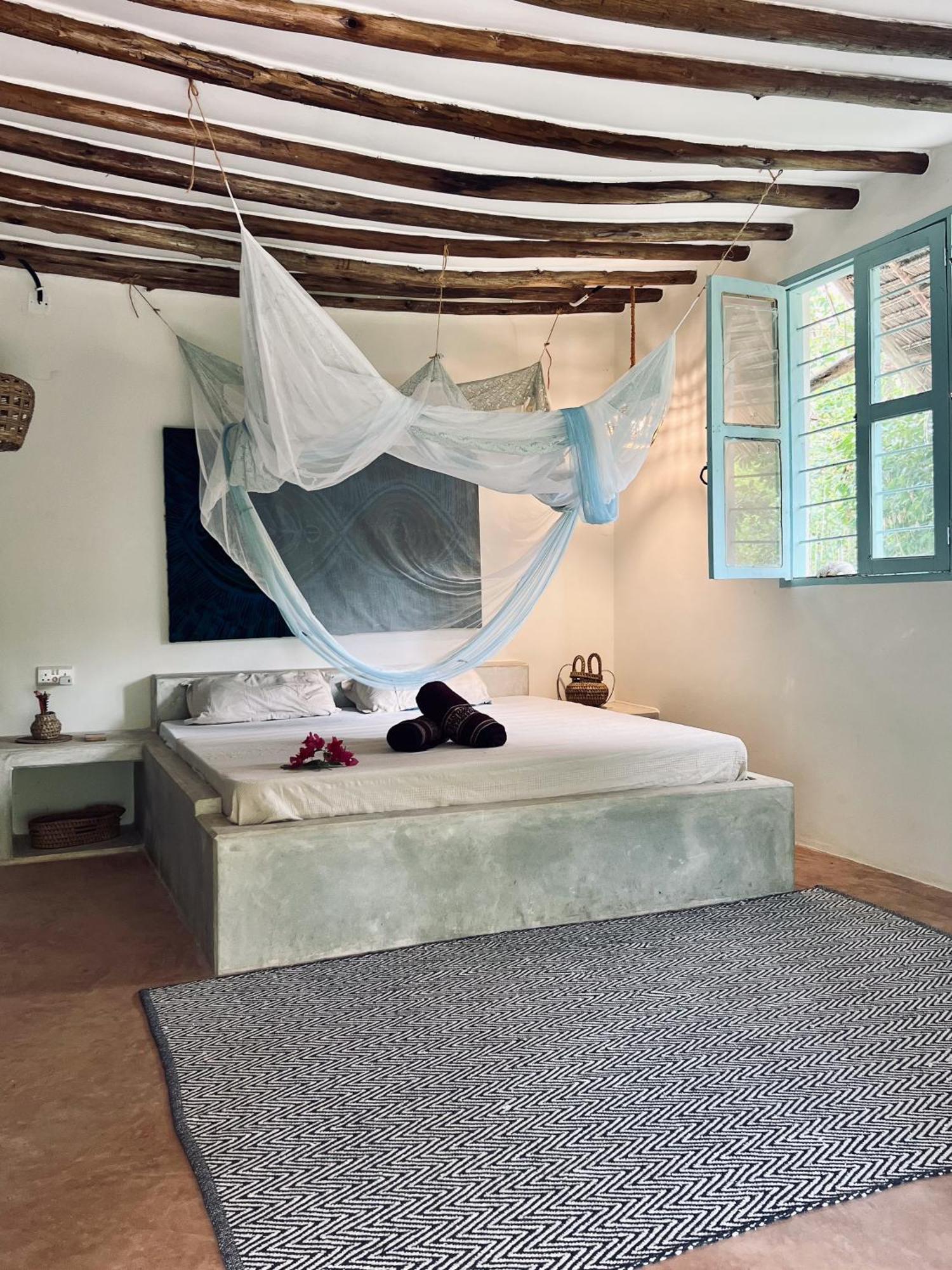 Mawingu Lodge Кизимкази Экстерьер фото